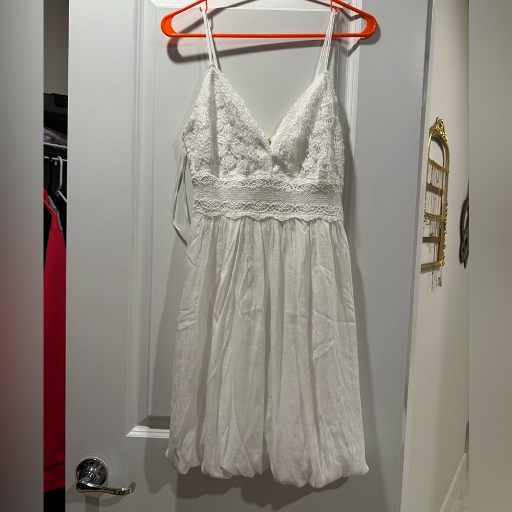 White Lace Spaghetti Strap Dress